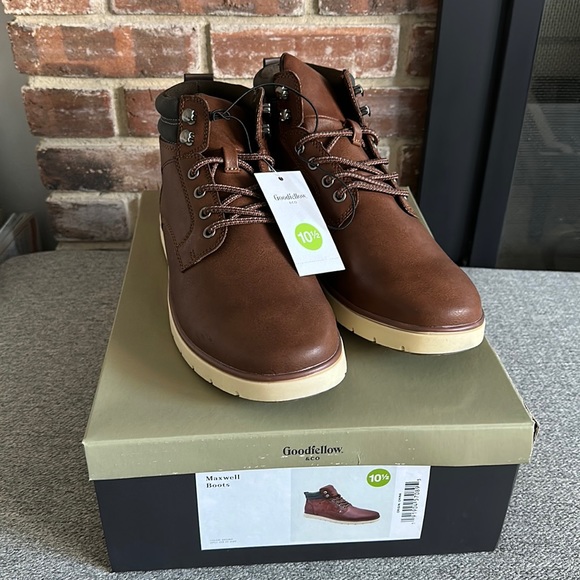 Men's Goodfellow Maxwell Brown High Top Lace-Up Boots - Picture 2 of 6